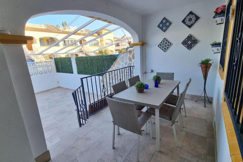 Апартаменти Apartamento Cruz Санта-Пола Екстер'єр фото