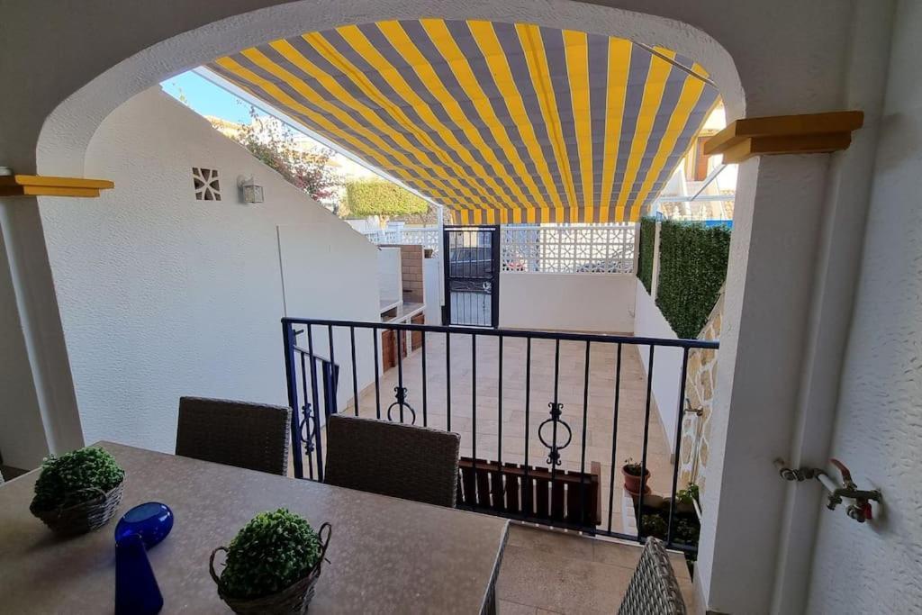 Апартаменти Apartamento Cruz Санта-Пола Екстер'єр фото